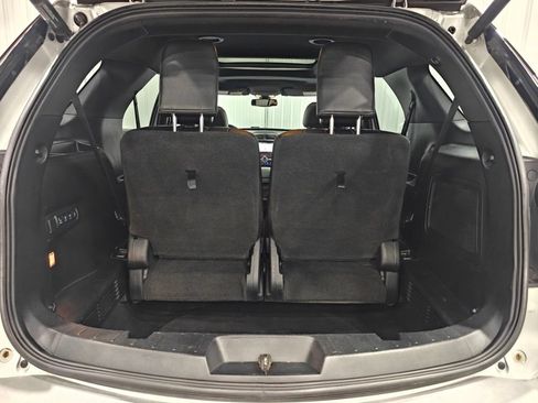 Used 2017 Ford Explorer Limited w/ Equipment Group 301A AWD/4WD image 38