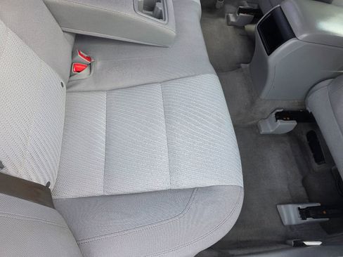 Used 2017 Toyota Camry LE image 28