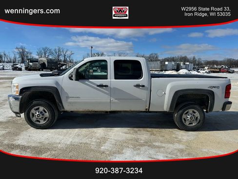 Used 2011 Chevrolet Silverado 2500 LT image 1