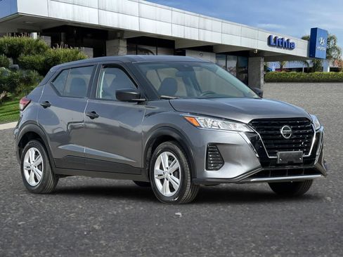 Used 2024 Nissan Kicks S image 10