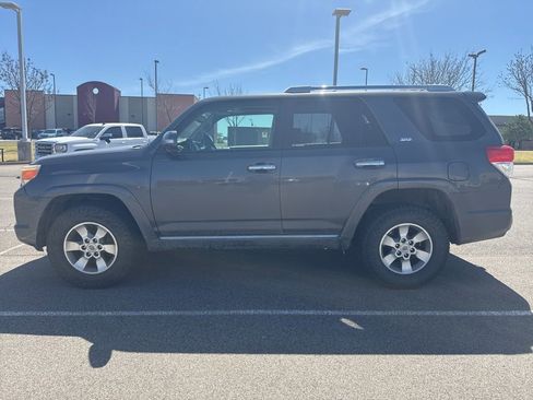 Used 2010 Toyota 4Runner SR5 image 3