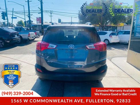 Used 2015 Toyota RAV4 LE FWD image 12