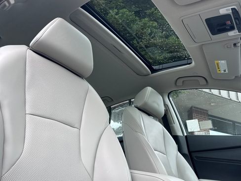 Used 2023 Honda Accord Touring image 13