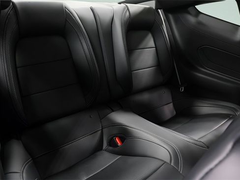 Used 2024 Ford Mustang GT Premium image 27