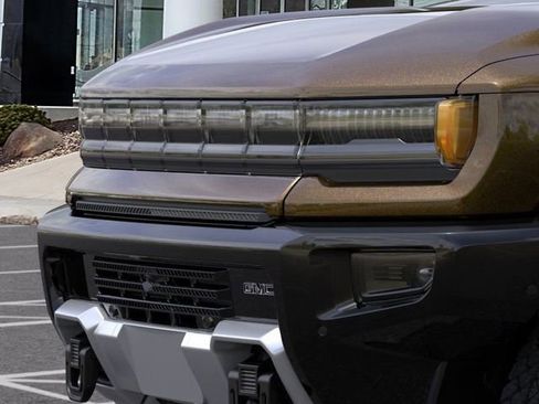New 2025 GMC Hummer EV 3X image 13