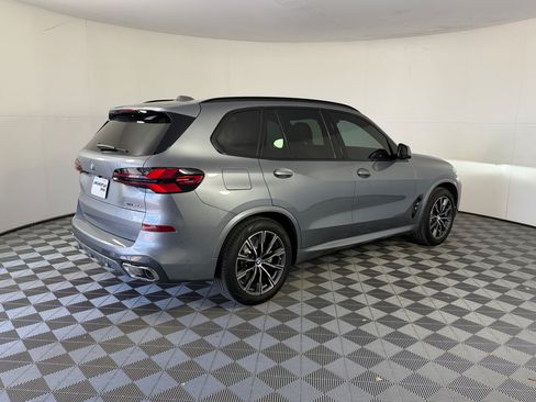 Used 2026 BMW X5 xDrive50e w/ M Sport Package AWD/4WD image 9