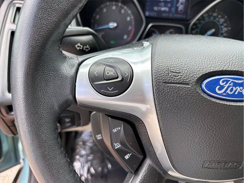Used 2012 Ford Focus SEL FWD image 19