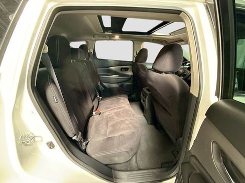 Used 2019 Nissan Murano SV w/ Premium Package AWD/4WD image 27