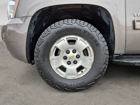 Used 2014 Chevrolet Tahoe LT AWD/4WD image 9