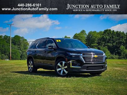 Used 2023 Chevrolet Traverse LT w/ LT Premium Package