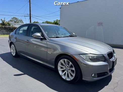 Used 2011 BMW 328i Sedan RWD image 4