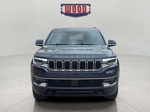 Used 2024 Jeep Wagoneer 4WD w/ Premium Group I image 5