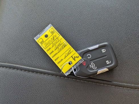 Used 2023 GMC Sierra 3500 SLT w/ SLT Premium Package image 35