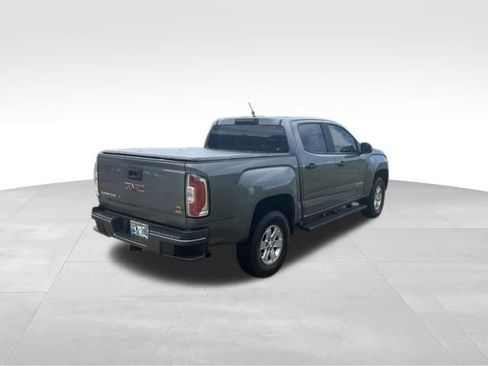 Used 2018 GMC Canyon 2WD Crew Cab w/ Convenience Package image 3