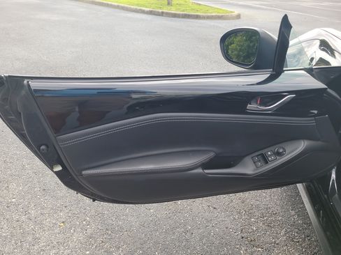 Used 2023 MAZDA MX-5 Miata Grand Touring RWD image 13