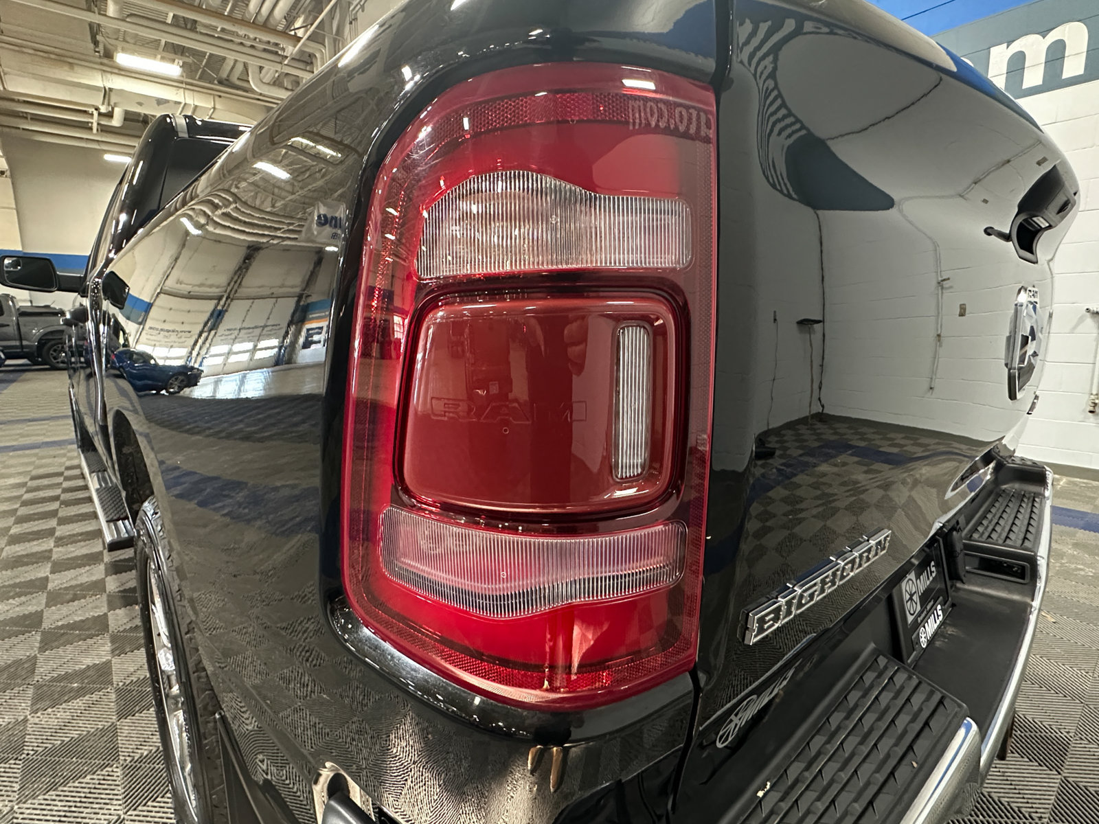 Used 2023 RAM 1500 Big Horn AWD/4WD image 16