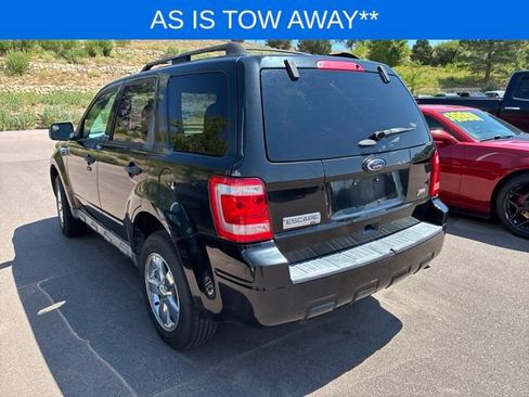 Used 2011 Ford Escape XLT w/ Canadian Winter Pkg AWD/4WD image 3