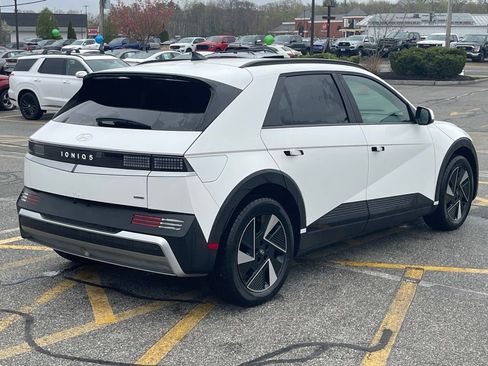 New 2025 Hyundai Ioniq 5 SEL image 5