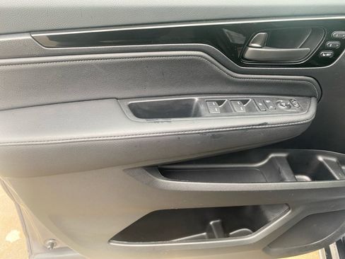 Certified 2026 Honda Odyssey Touring image 36