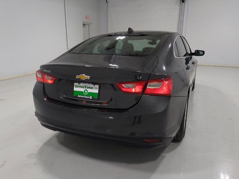 Used 2018 Chevrolet Malibu LT FWD image 7