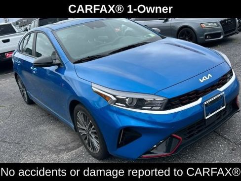 Used 2023 Kia Forte GT-Line w/ GT-Line Premium Package FWD image 2