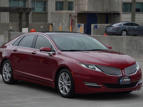 Used 2014 Lincoln MKZ AWD w/ Equipment Group 102A Reserve image 19