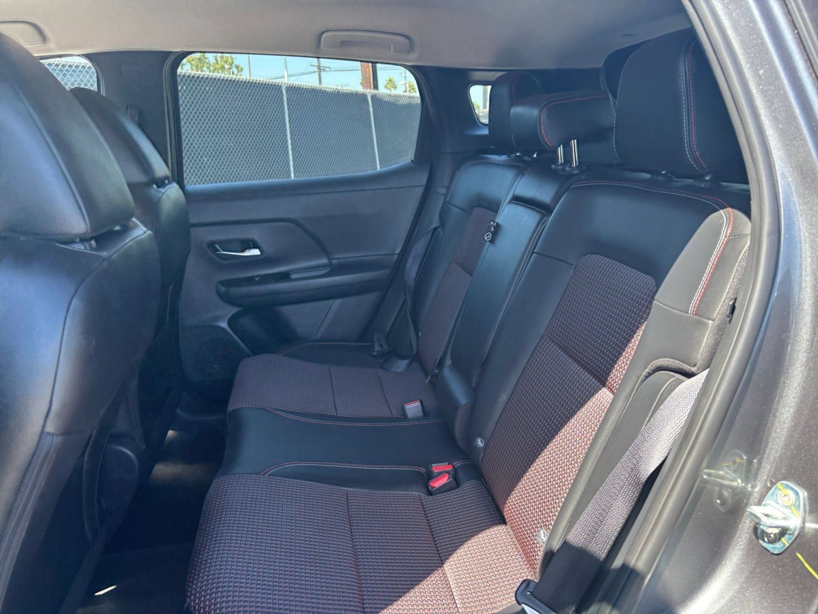 Used 2026 Nissan Kicks SR FWD image 26