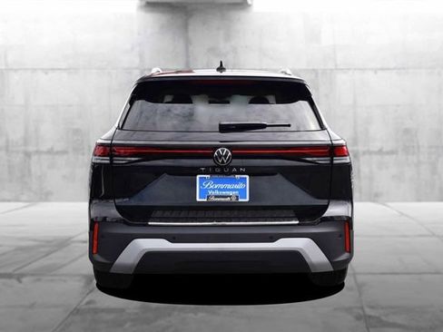New 2026 Volkswagen Tiguan S image 6