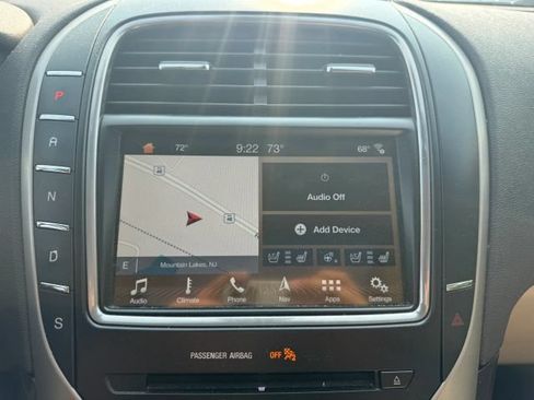 Used 2017 Lincoln MKX Reserve w/ Lincoln MKX Climate Package AWD/4WD image 14