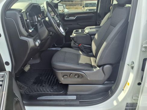 Used 2025 GMC Sierra 1500 SLE image 22