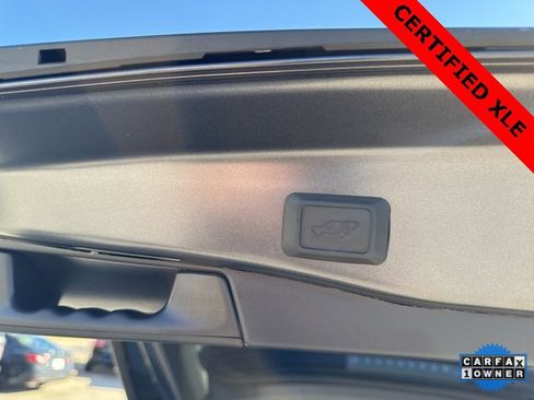 Certified 2023 Toyota RAV4 XLE w/ Convenience Package image 18