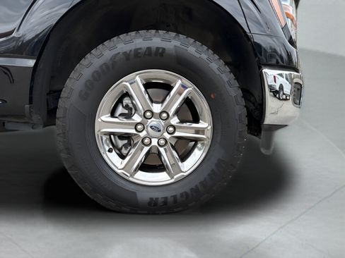 Used 2025 Ford F150 XLT w/ Equipment Group 301A Standard AWD/4WD image 26