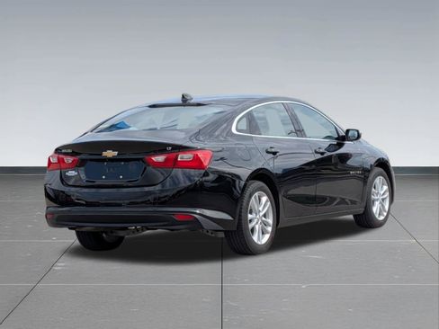 Used 2018 Chevrolet Malibu LT image 5