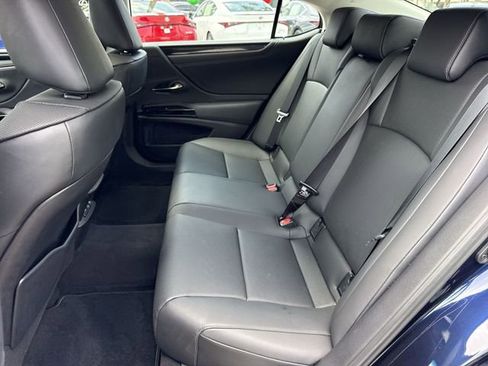 Certified 2023 Lexus ES 350 w/ Accessory Package (Z2) FWD image 23