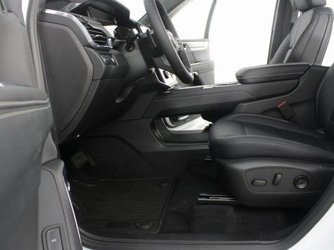 New 2026 GMC Acadia Elevation w/ Elevation Premium Package image 18