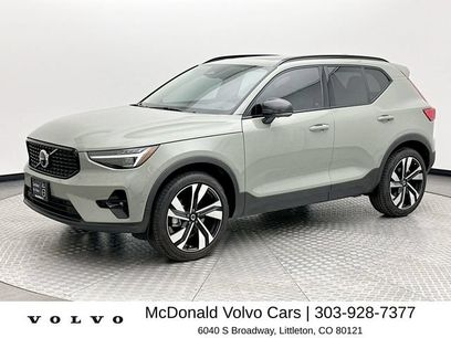 Used 2025 Volvo XC40 B5 Ultra