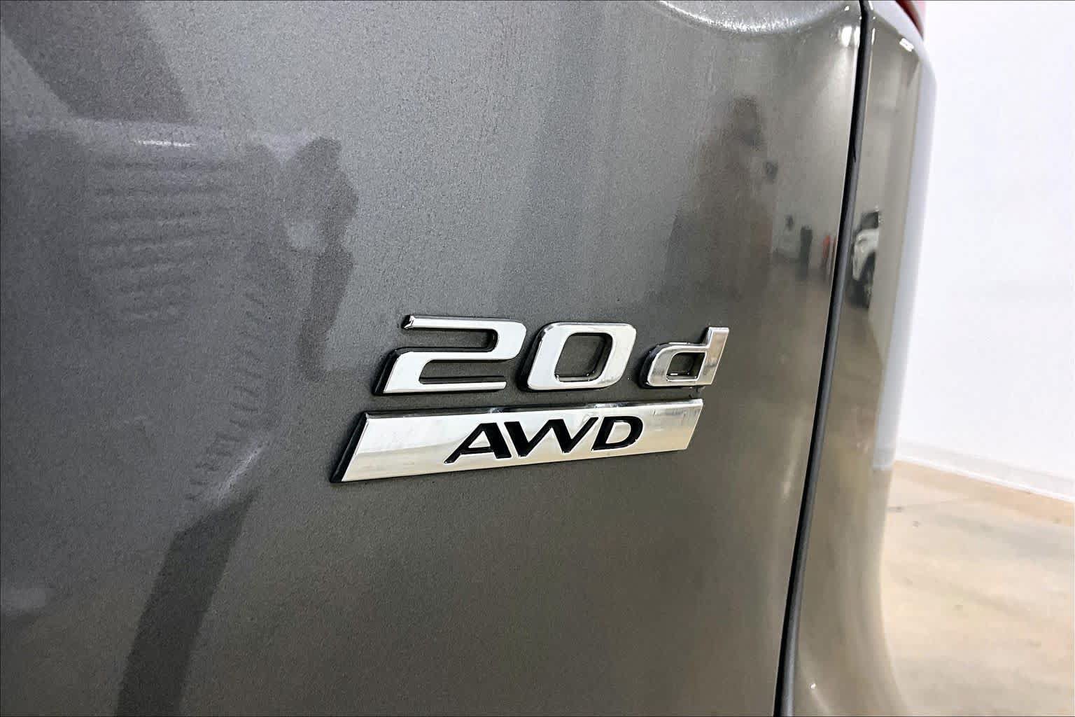 Used 2017 Jaguar F-PACE Premium AWD/4WD image 10