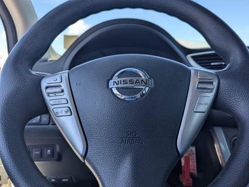 Used 2014 Nissan Sentra SR FWD image 22