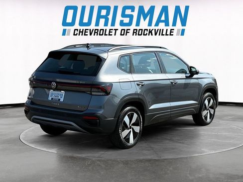 Used 2025 Volkswagen Taos S AWD/4WD image 6