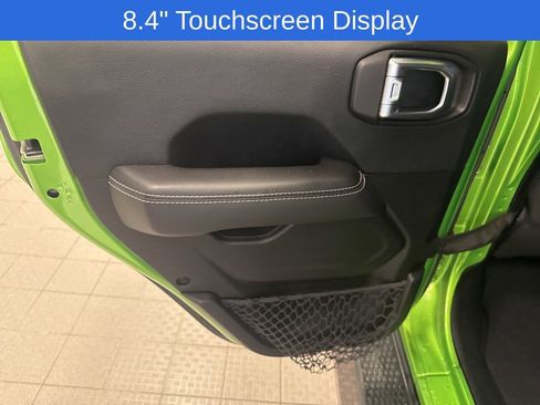 Used 2018 Jeep Wrangler Unlimited Sahara image 19