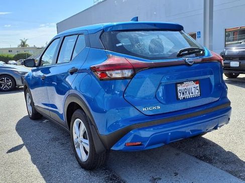 Certified 2025 Nissan Kicks Play S FWD image 3