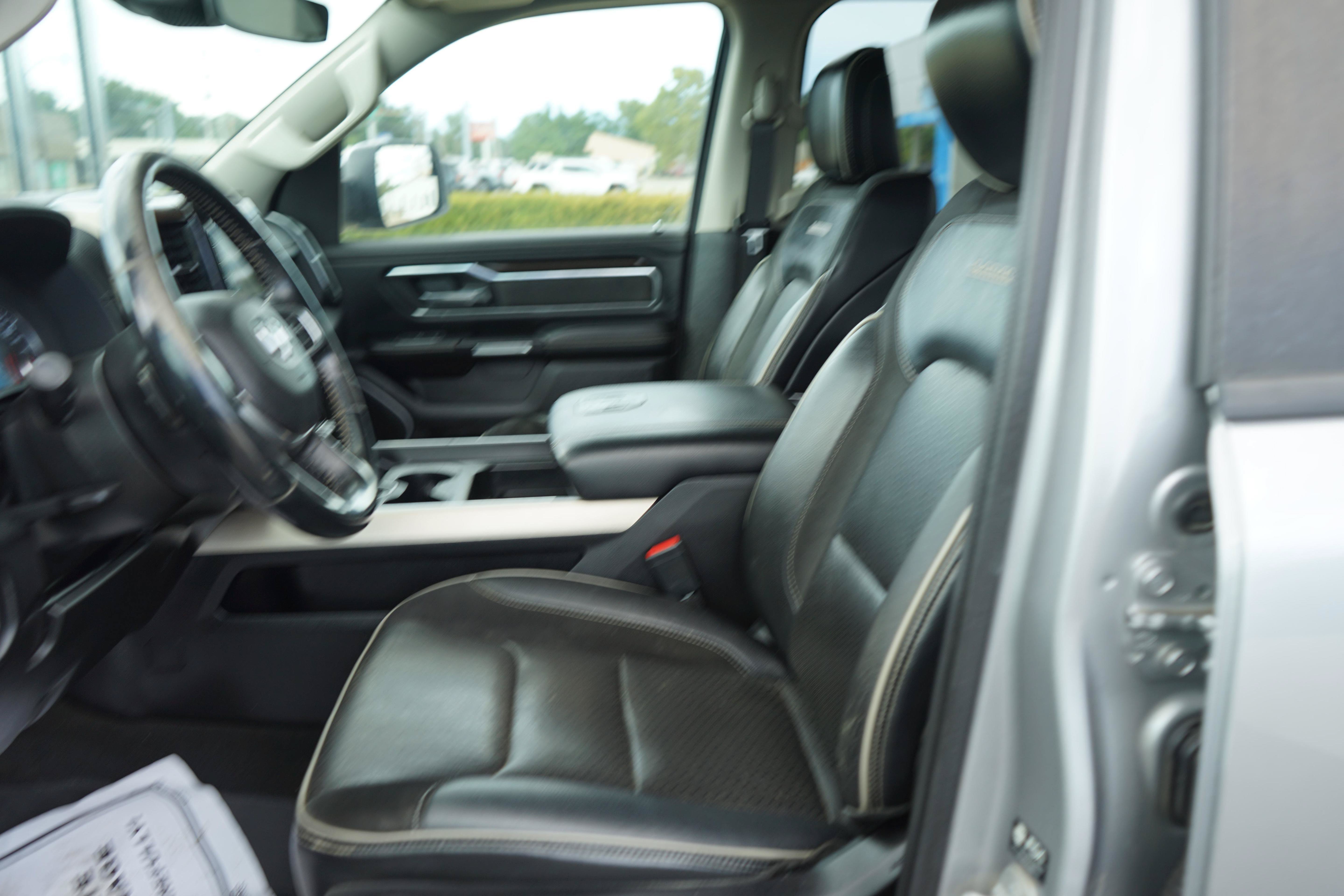 Used 2022 RAM 1500 Laramie w/ Laramie Southwest Edition AWD/4WD image 9