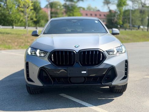 Used 2024 BMW X6 xDrive40i w/ Premium Package AWD/4WD image 10