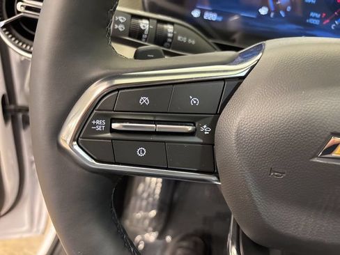 New 2026 Chevrolet Equinox LT w/ Convenience Package II FWD image 28