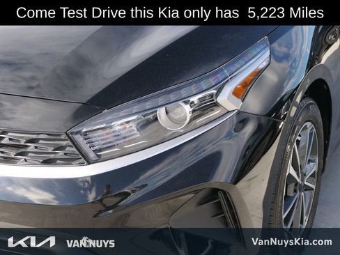 Used 2024 Kia Forte LXS w/ LXS Technology Package image 8
