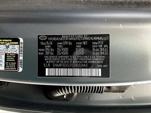 Certified 2025 Hyundai Santa Fe Limited AWD/4WD image 19