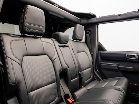 Used 2024 Ford Bronco Raptor w/ Interior Carbon Fiber Pack 6 AWD/4WD image 32