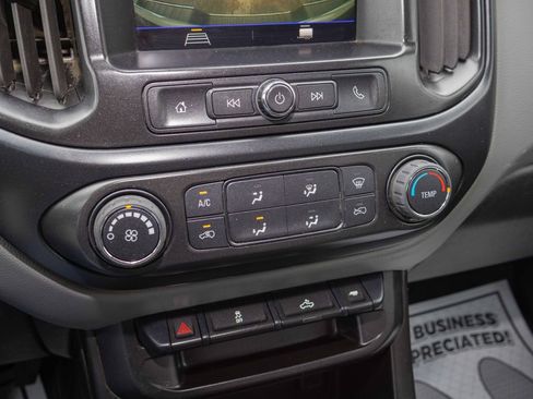 Used 2022 Chevrolet Colorado W/T w/ WT Convenience Package image 20