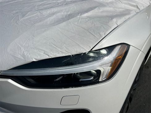 New 2026 Volvo XC60 B5 Plus w/ Protection Package Premier image 7