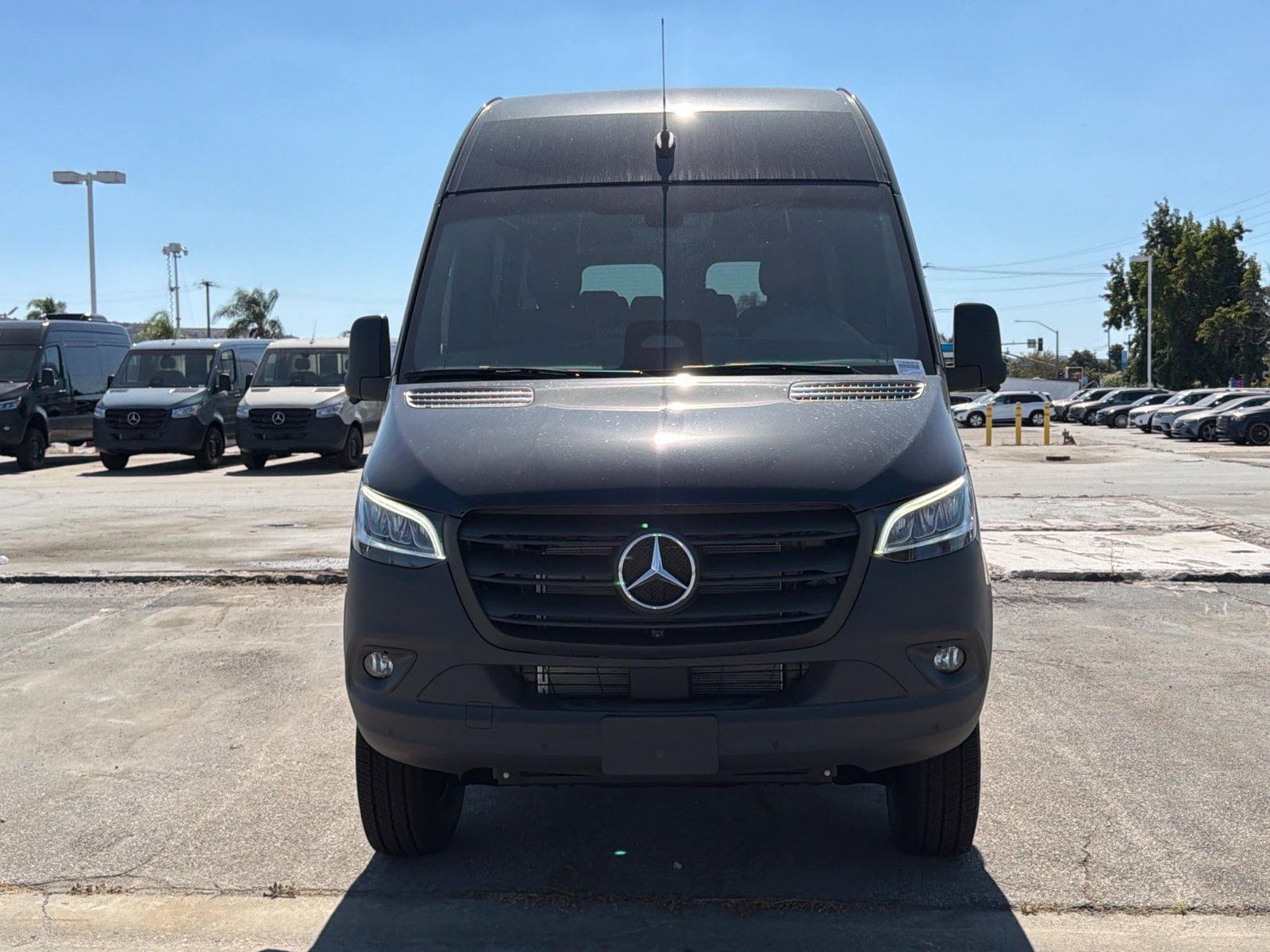 New 2026 Mercedes-Benz Sprinter 2500 image 3